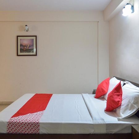 Oyo 15149 Hotel Ajoy Minar Mandarmani Luaran gambar